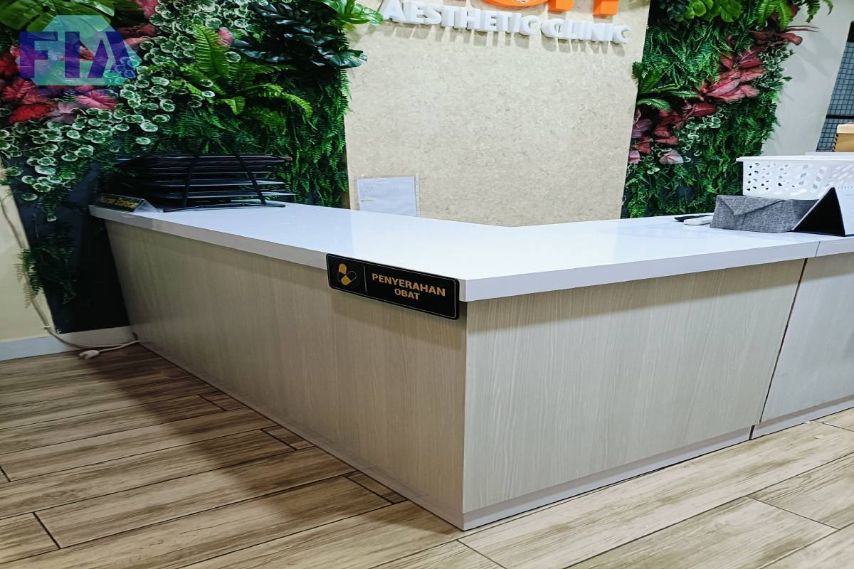 Panduan Memilih Meja Kantor yang Nyaman dan Cocok untuk Ruang Kerja Anda